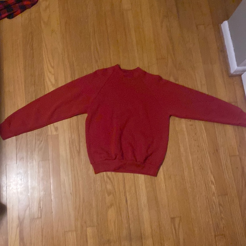 Red crewneck